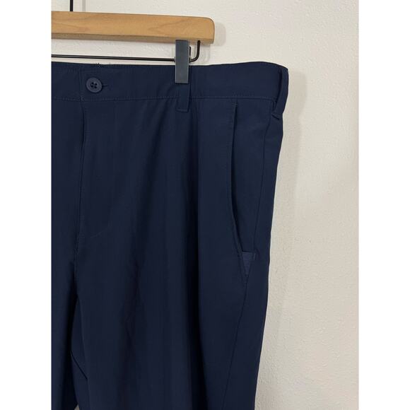Izod Golf Navy Stretch Pants Men’s 38x29 - Picture 2 of 5